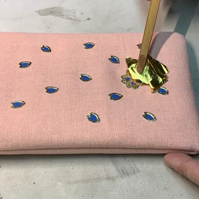 Sakura-Dyed Kinsai Raden Pochette