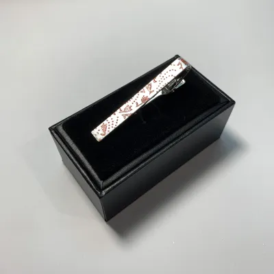 Kinsai Tie Pin / Red Foil on Silver