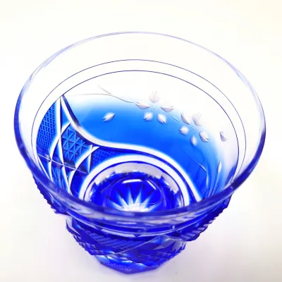 Satsuma Kiriko Old Rock (Rock Glass) "Hanayaka": Ruri Shouhou's work